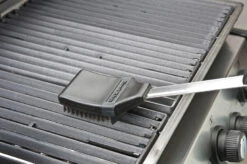 Broil King Grillbürste 47cm Edelstahlborsten Mit Spritzschutz + Ersatzkopf 7 Broil King Grillbürste 47cm Edelstahlborsten Mit Spritzschutz + Ersatzkopf -Napoleon Verkaufsgeschäft 6692 broil king reinigungs buerste imper 4 1607696948