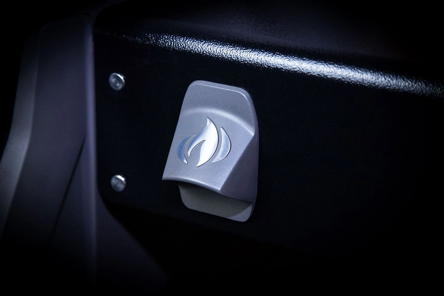 Napoleon Rogue SE 525 Gasgrill - All-black - Grillfürst Edition Inkl. Abdeckhaube - SMART Deal Inkl. Grillfürst Grill Control - Modell 2022 15 Napoleon Rogue SE 525 Gasgrill - All-black - Grillfürst Edition Inkl. Abdeckhaube - SMART Deal Inkl. Grillfürst Grill Control - Modell 2022 – Bild 15