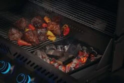 Napoleon Holz Räucherchunks Brandy-Eiche, 1,5kg 5 Napoleon Holz Räucherchunks Brandy-Eiche, 1,5kg -Napoleon Verkaufsgeschäft Napoleon Raeucherchunks Brandy Eiche Holzkohlegrill