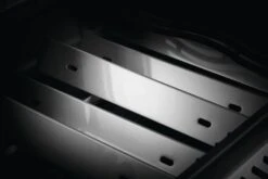 Napoleon Rogue SE 525 Gasgrill - All-black - Grillfürst Edition Inkl. Abdeckhaube - SMART Deal Inkl. Grillfürst Grill Control - Modell 2022 26 Napoleon Rogue SE 525 Gasgrill - All-black - Grillfürst Edition Inkl. Abdeckhaube - SMART Deal Inkl. Grillfürst Grill Control - Modell 2022 -Napoleon Verkaufsgeschäft napoleon rogue gasgrill brennerabdeackungen sear plates